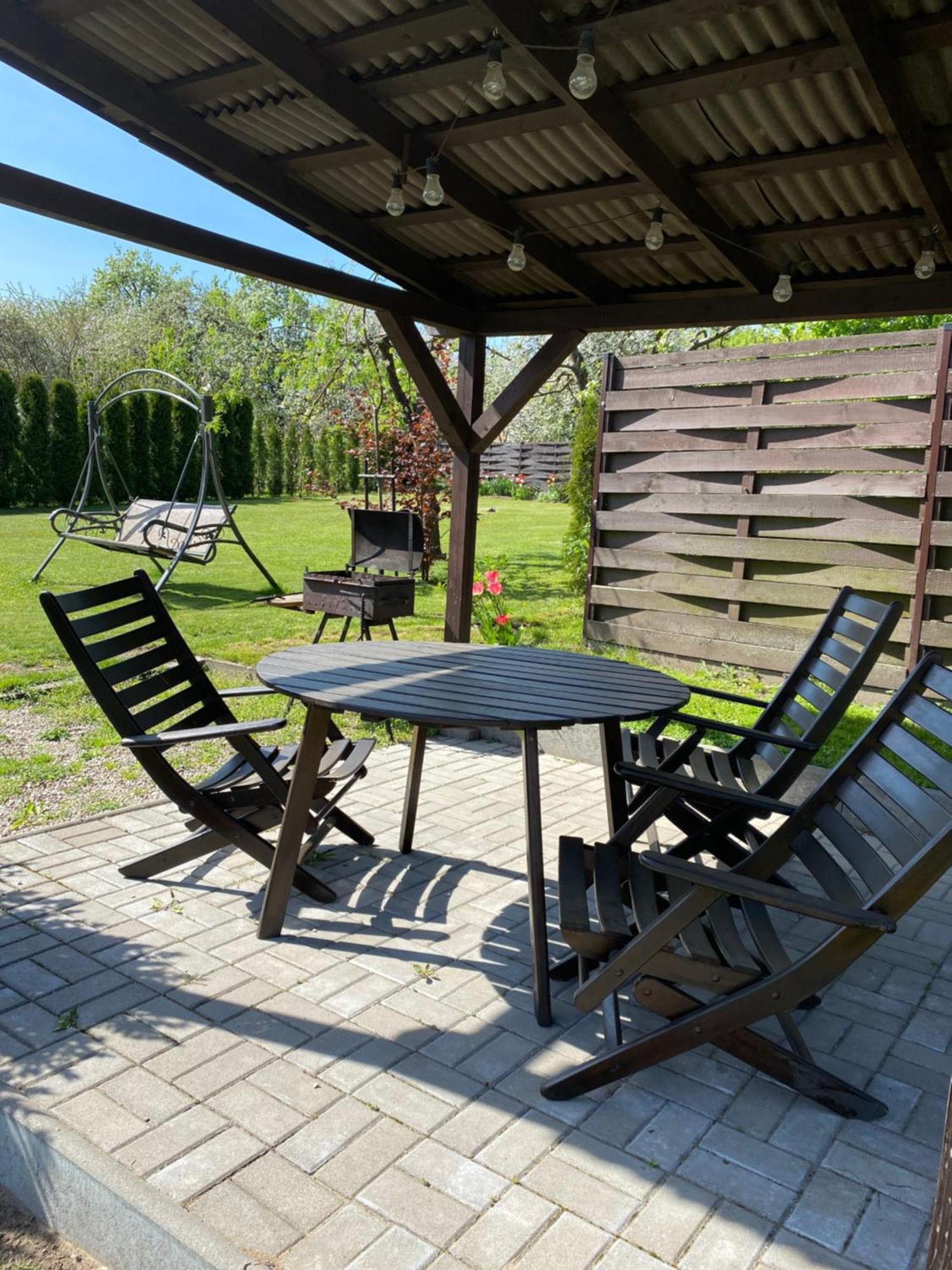 Apartamentai Tarp Triju Ezeru Tytuvenai Exterior foto